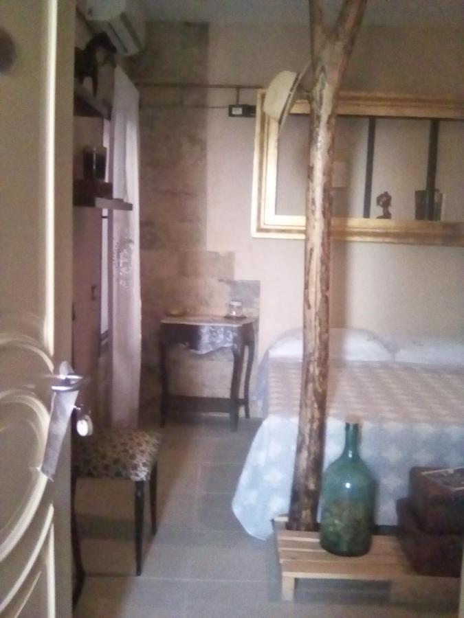 Guest House La Corte Normanna Sciacca Rom bilde